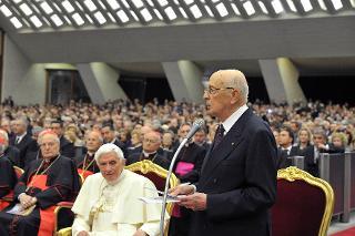 Il Presidente Giorgio Napolitano durante il suo intervento in occasione del concerto in onore di Sua Santità Benedetto XVI per il settimo anniversario di Pontificato