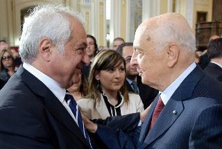 Il Presidente Giorgio Napolitano saluta Placido Rizzotto, nipote e omonimo del sindacalista ucciso dalla mafia