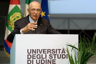 Il Presidente Giorgio Napolitano nel corso del suo intervento all'Università degli Studi di Udine