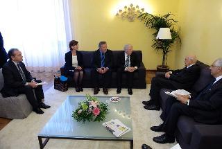 Il Presidente Giorgio Napolitano nel corso dell'incontro con alcuni esponenti delle Associazioni slovene
