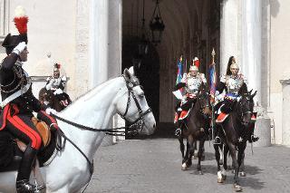 Cambio della Guardia d'Onore, al Palazzo del Quirinale, da parte del Reggimento Corazzieri