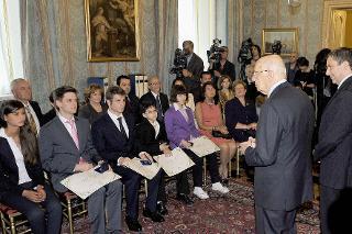 Il Presidente Giorgio Napolitano durante l'incontro con i nuovi Alfieri della Repubblica