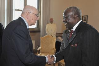 Il Presidente Giorgio Napolitano con Mr Kanayo F. Nwanze, Presidente del Fondo Internazionale per lo Sviluppo Agricolo (IFAD) in occasione dell'Assemblea Generle Annuale dell'Organizzazione Mondiale degli Agricoltori -World Farmers' Organization