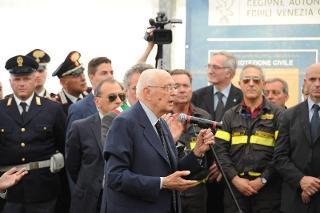Il Presidente Giorgio Napolitano nel corso del suo intervento in occasione dell'incontro con i volontari e le popolazioni colpite dal sisma