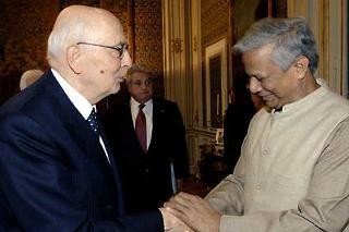 Il Presidente Giorgio Napolitano accoglie Muhammad Yunus, Premio Nobel per la Pace 2006