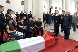 Il Presidente Giorgio Napolitano rende omaggio alla salma dell'Appuntato Scelto Manuele Braj, caduto ad Adraskan (Afghanistan) il 25 giugno 2012