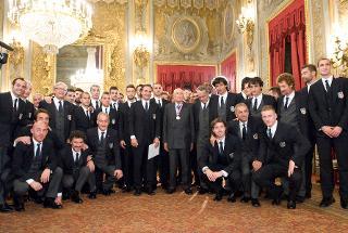 Il Presidente Giorgio Napolitano con la Nazionale di calcio