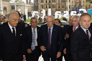 IL Presidente Napolitano al suo arrivo a Casa Italia