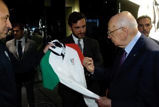 Il Presidente Napolitano in un momento della visita a Casa Italia