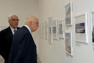 Il Presidente Giorgio Napolitano nel corso della visita alla XIII Mostra Internazionale di Architettura illustrata dal Prof. Paolo Baratta