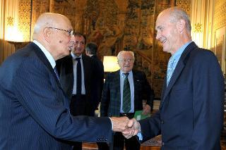 Il Presidente Giorgio Napolitano accoglie il Dott. Pascal Lamy, Direttore generale dell'Organizzazione Mondiale del Commercio al Quirinale