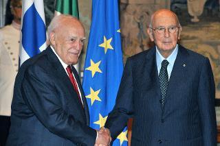 Il Presidente Giorgio Napolitano con il Presidente della Repubblica Ellenica S.E. il signor Karolos Papoulias
