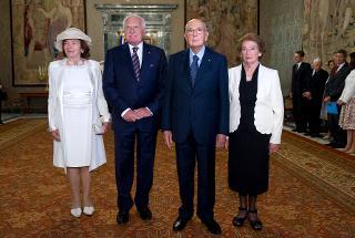 Il Presidente Giorgio Napolitano e S.E. Vaclav Klaus, Presidente della Repubblica Ceca, con le rispettive consorti, Signora Klausovà e Signora Clio