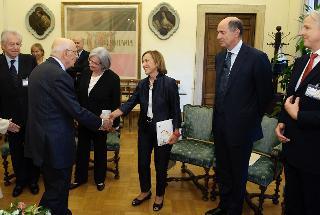 Il Presidente Giorgio Napolitano con il Presidente del Consiglio, Mario Monti, i Ministri Passera e Fornero, Rosy Bindi in occasione del XX Convegno di Pontignano