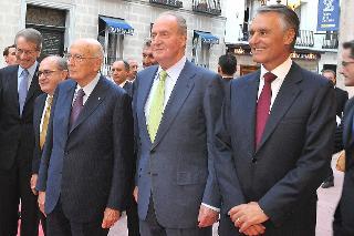 Il Presidente Giorgio Napolitano con SM il Re di Spagna e il Presidente della Repubblica portoghese, Annibal Cavaco Silva in occasione della cerimonia di conferimento del &quot;Premio Nueva Economia Forum 2012&quot;