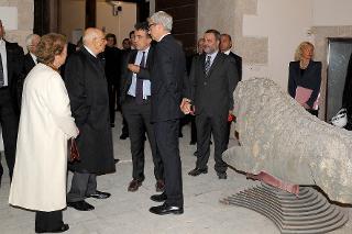 Il Presidente Giorgio Napolitano con il Prof. Fabrizio Barca, Ministro per la Coesione Territoriale durante la visita al Forte Spagnolo