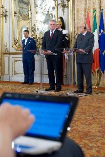 Il Presidente Giorgio Napolitano e Tomislav Nikolic, Presidente della Repubblica di Serbia, nel corso delle dichiarazioni alla stampa