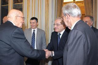 Il Presidente Giorgio Napolitano con una delegazione dell'Associazione Nazionale Partigiani d'Italia.