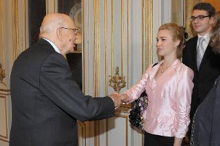 Il Presidente Giorgio Napolitano con Giulia Rossini vincitrice del Premio Venezia 2012