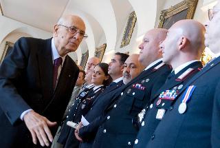 Il Presidente Giorgio Napolitano saluta i decorati dell'&quot;Onorificenza di vittime del terrorismo&quot;