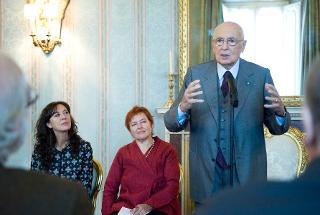 Il Presidente Giorgio Napolitano rivolge il suo indirizzo di saluto in occasione dell'incontro con una delegazione del Premio Solinas