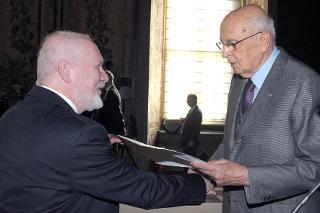 Il Presidente Giorgio Napolitano consegna il Premio Balzan 2012 al Prof. Reinhard Strohm per la musicologia