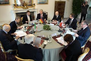 Il Presidente Giorgio Napolitano nel corso dell'incontro con il Presidente della Repubblica di Polonia, Bronislaw Komorowski, e il Presidente della Repubblica Federale di Germania, Joachim Gauck