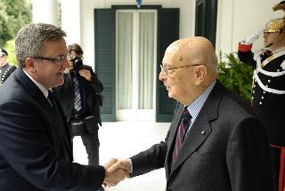 Il Presidente Giorgio Napolitano accoglie a Villa Rosebery il Presidente della Repubblica di Polonia, Bronislaw Komorowski