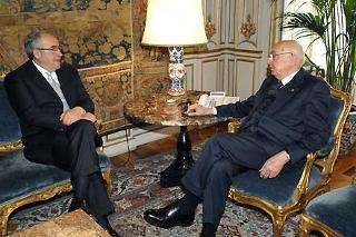Il Presidente Giorgio Napolitano con l'On. Ottaviano Del Turco, Presidente della Giunta Regionale dell'Abruzzo, durante i colloqui