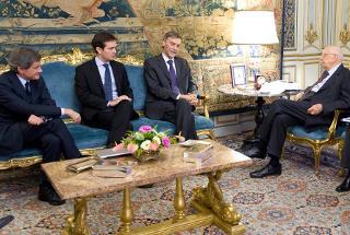 Il Presidente Giorgio Napolitano nel corso dell'incontro con una delegazione dell'ANCI guidata dal Presidente e Sindaco di Reggio Emilia, Graziano Delrio