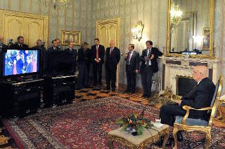 Il Presidente Giorgio Napolitano nel corso del collegamento video con Gubbio in occasione dell'accensione dell' &quot;Albero di Natale più grande del mondo&quot;