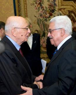 Il Presidente Giorgio Napolitano accogie il Presidente dell'Autorità Nazionale Palestinese Mahmoud Abbas