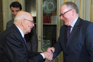 Il Presidente Giorgio Napolitano accoglie il Ministro degli Esteri dei Paesi Bassi Frans Timmermans
