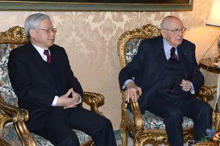 Il Presidente Giorgio Napolitano durante i colloqui con il Segretario generale del Partito Comunista del Vietnam, Nguyen Phu Trong