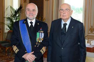 Il Presidente Giorgio Napolitano con l' Amm. Sq. Luigi Binelli Mantelli, nuovo Capo di Stato Maggiore della Difesa