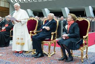 Il Presidente Giorgio Napolitano ascolta il messaggio di S.S. Benedetto XVI in occasione dell'84° anniversario dei Patti Lateranensi
