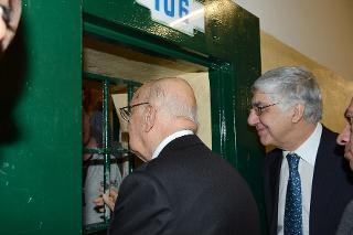 Il Presidente Giorgio Napolitano nel corso della visita al primo piano del VI Raggio della Casa Circondariale di San Vittore
