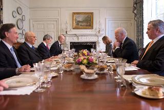 Il Presidente Giorgio Napolitano nel corso della colazione con il Vice Presidente degli Stati Uniti d'America, Joe Biden, alla Blair House