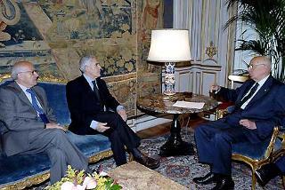 Il Presidente Giorgio Napolitano a colloquio con i Presidenti di Senato e Camera, Franco Marini e Fausto Bertinotti.
