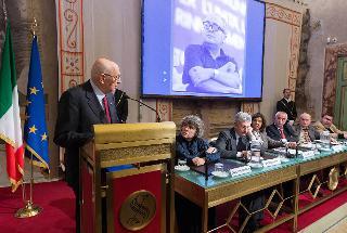 Il Presidente Giorgio Napolitano rivolge il suo indirizzo di saluto in occasione del convegno dal titolo "Gerardo Chiaromonte. Uomo delle istituzioni, dirigente politico, intellettuale, meridionalista", nel 20° anniversario della scomparsa
