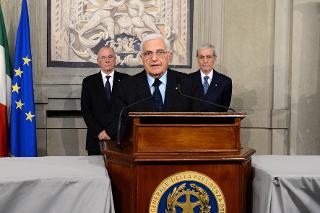 Il Segretario generale della Presidenza della Repubblica, Donato Marra, comunica il conferimento dell'incarico all.on. Enrico Letta