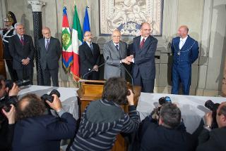Il Presidente Giorgio Napolitano con il Presidente del Consiglio incaricato Enrico Letta