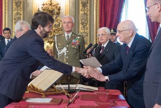 Il Presidente Giorgio Napolitano con il neo Ministro per i Rapporti con il Parlamento e coordinamento attività di governo Dario Franceschini