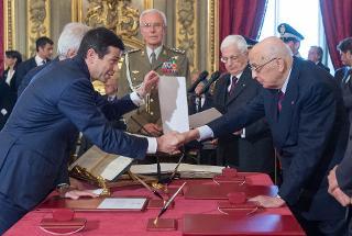Il Presidente Giorgio Napolitano con il neo Ministro per le Infrastrutture e trasporti Maurizio Lupi