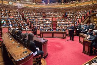 Il Presidente Giorgio Napolitano nell'Aula del Senato in occasione della cerimonia del Giorno della Memoria dedicato alle vittime del terrorismo