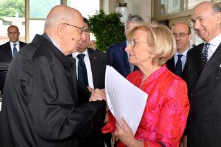 Il Presidente Giorgio Napolitano con Emma Bonino, Ministro degli Affari Esteri, in occasione della "Giornata dell'Africa" per il 50° anniversario della fondazione dell'Organizzazione dell'Unità Africana
