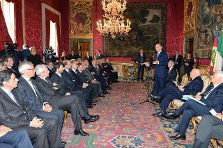 Il Presidente Giorgio Napolitano durante l'incontro con i componenti della Commissione per le Riforme Costituzionali