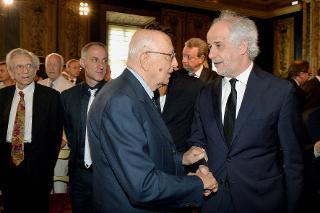 Il Presidente Giorgio Napolitano con Toni Servillo in occasione della presentazione dei candidati ai Premi &quot;David di Donatello&quot; per l'anno 2013