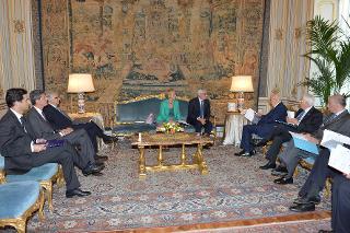 Il Presidente Giorgio Napolitano nel corso dell'incontro con il Prof..Giovanni Pitruzzella, Presidente dell'Autorità Garante della Concorrenza e del Mercato ed i componenti l'Autorità