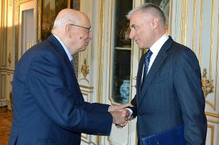 Il Presidente Giorgio Napolitano accoglie Guido Pier Paolo Bortoni, Presidente dell'Autorità per l'energia elettrica e il gas, al Quirinale